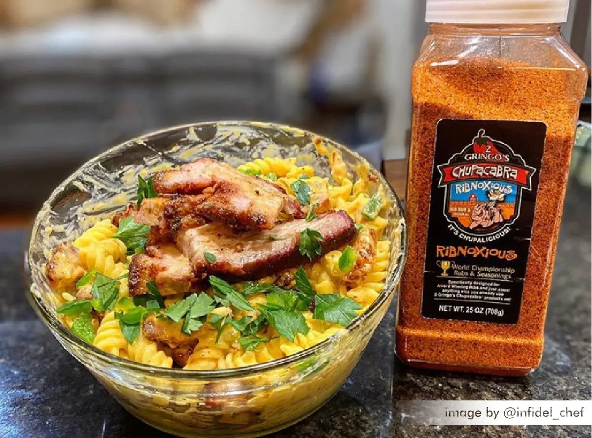 brisket mac and cheese with ribnoxious